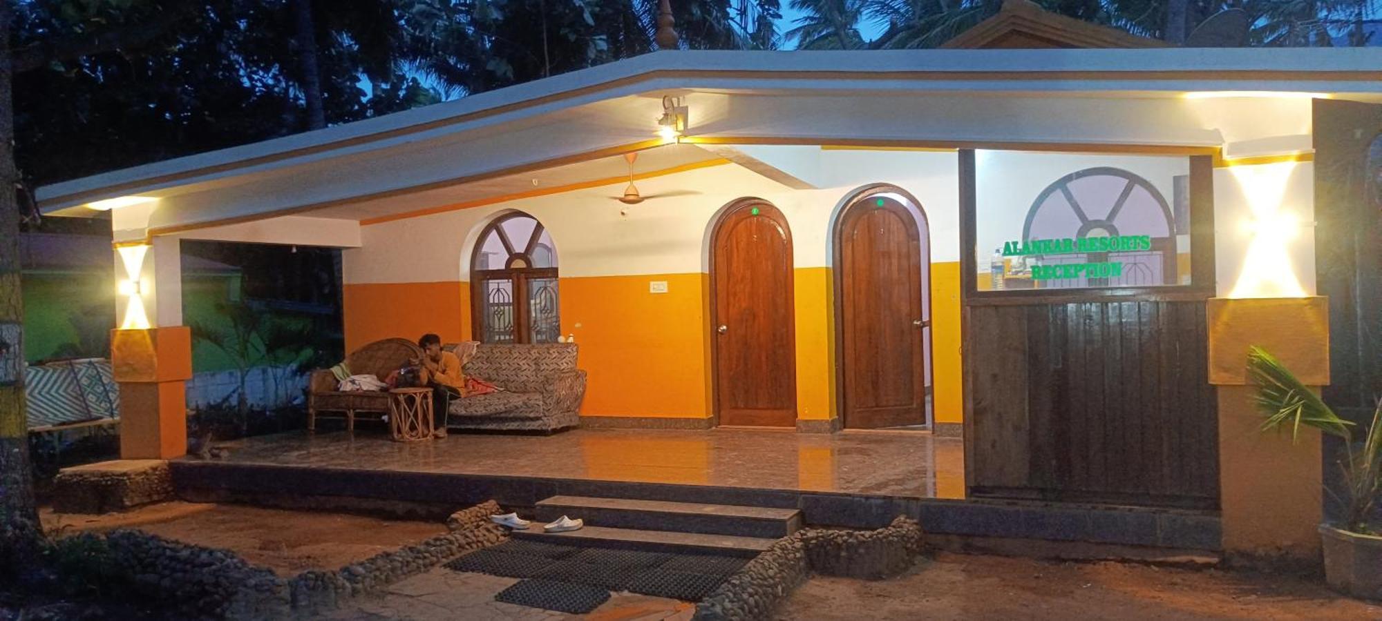 Alankar Primium Ac Holiday home *